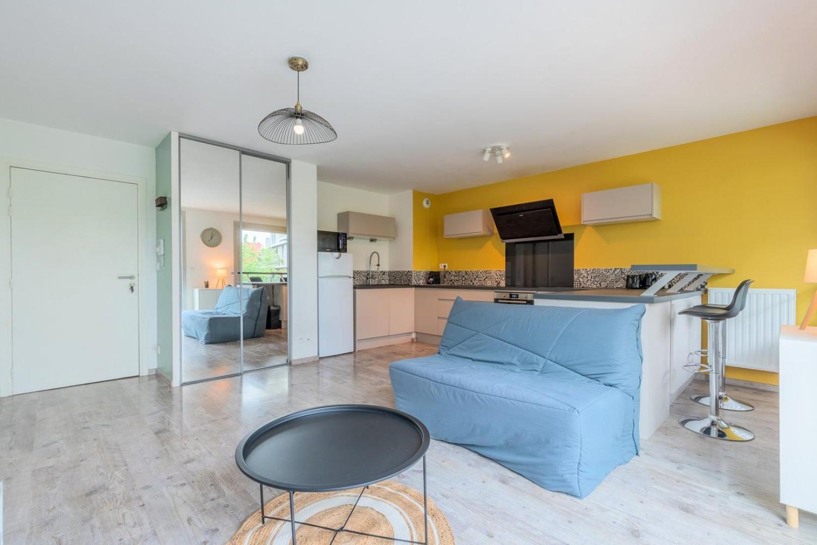 Apartment Near Metro With Parking & Balconies Lille Bagian luar foto